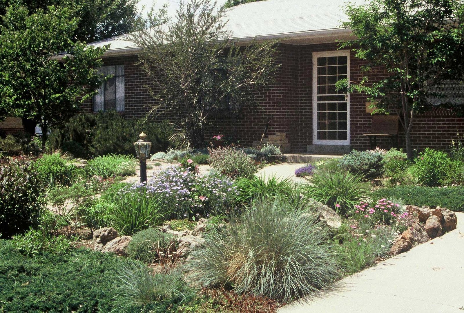 Front Yard Landscape Ideas Without, Simple Front Yard Landscaping Ideas Without Grass